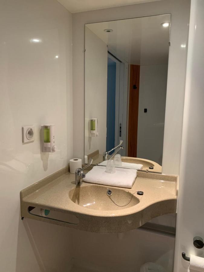 Hotel Macon La Salle Saint-Albain Kültér fotó